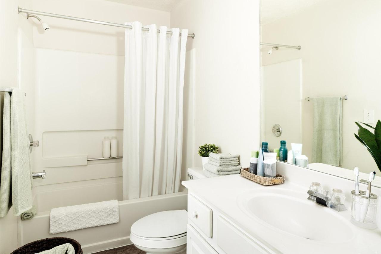 Intown Suites Extended Stay Greenville Nc Экстерьер фото